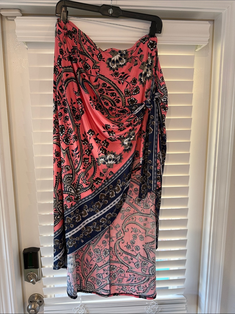 VENUS Pink Paisley Shorts with build on Skirt with Navy Border